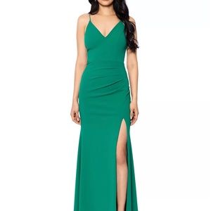 Brand new Xcspde dress size 10 w/ Rhinestones